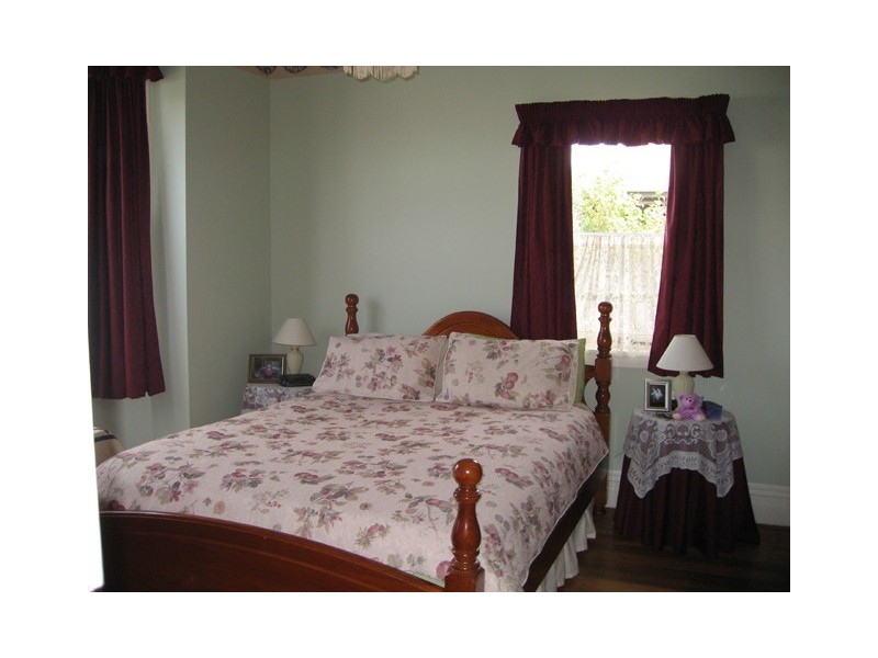 80 Steele Street, Devonport TAS 7310