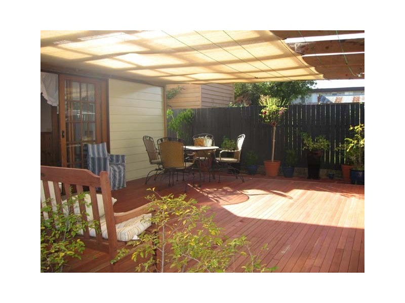 9 Henry Street, Devonport TAS 7310