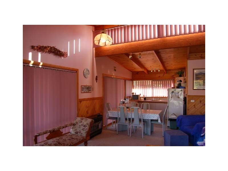 5 Dumbleton Street, Hawley Beach TAS 7307