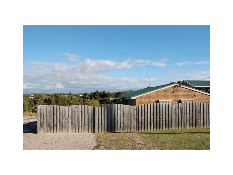 5 Dumbleton Street, Hawley Beach TAS 7307
