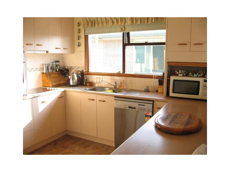 15 Morgan Court, Devonport TAS 7310