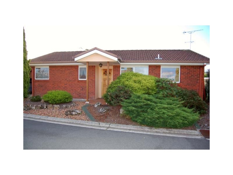 15/1 Seahaven Drive, Shearwater TAS 7307