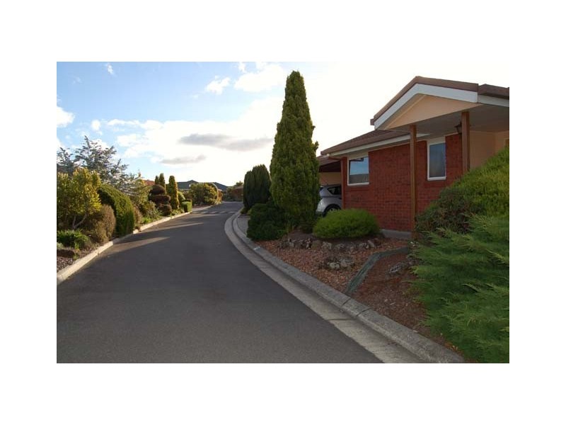 15/1 Seahaven Drive, Shearwater TAS 7307