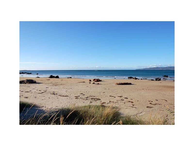27 Hawley Esplanade, Hawley Beach TAS 7307