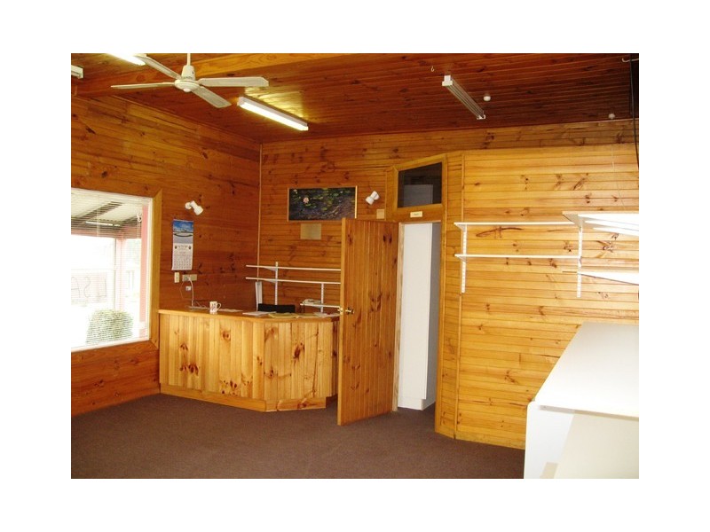 Shop 3, 39 Main Street, Sheffield TAS 7306