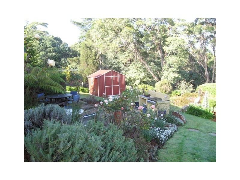 18 Oakwood Drive, Ambleside TAS 7310