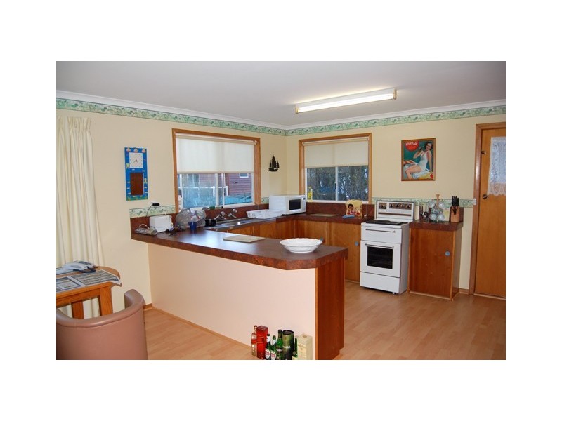 9 Dumbleton Street, Hawley Beach TAS 7307