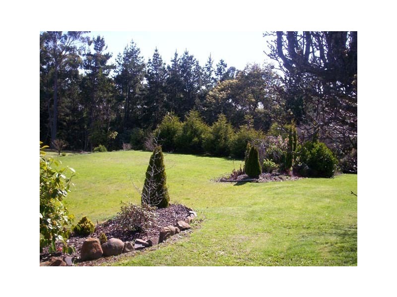 13 Rundle Road, Devonport TAS 7310