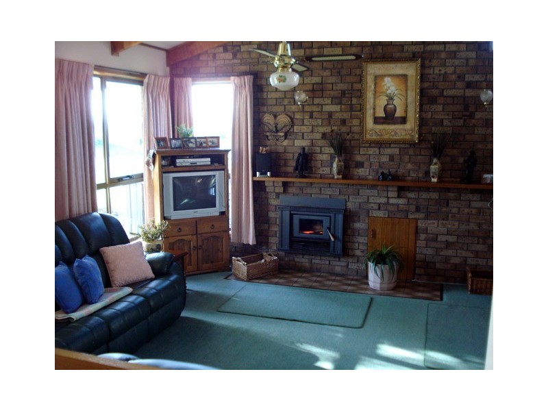 18 Freer Street, Shearwater TAS 7307