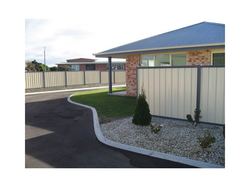 1/32 Nicholls Street, Devonport TAS 7310