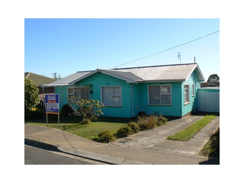120 Middle Road, Devonport TAS 7310