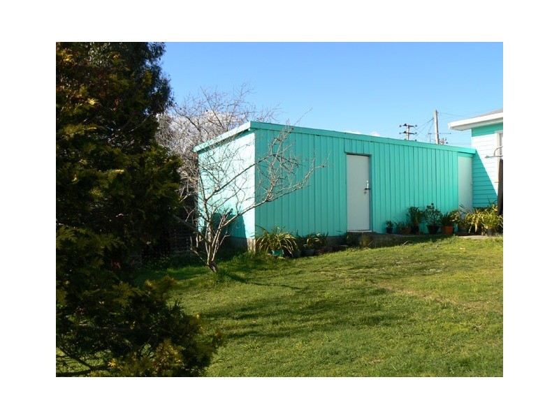 120 Middle Road, Devonport TAS 7310