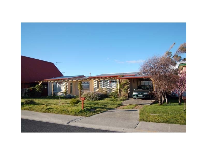 18 Quinlan Crescent, Shearwater TAS 7307