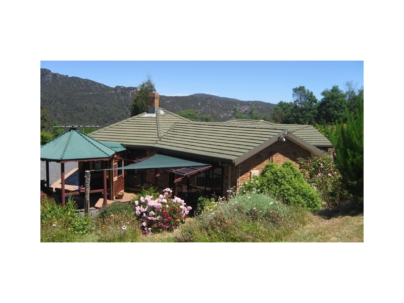 1069 Staverton Road, Sheffield TAS 7306