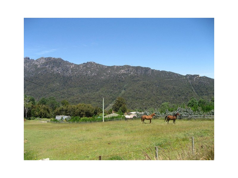 1069 Staverton Road, Sheffield TAS 7306