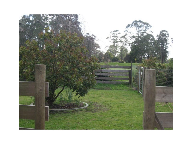 64 Woodrising Avenue, Spreyton TAS 7310