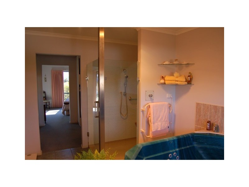 7 Shearwater Esplanade, Shearwater TAS 7307