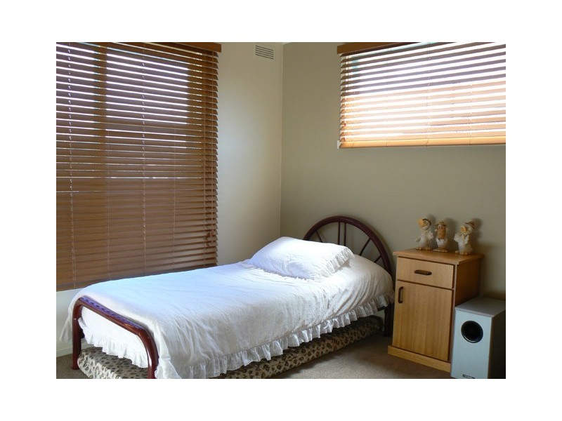 1 Greenway Court, Devonport TAS 7310