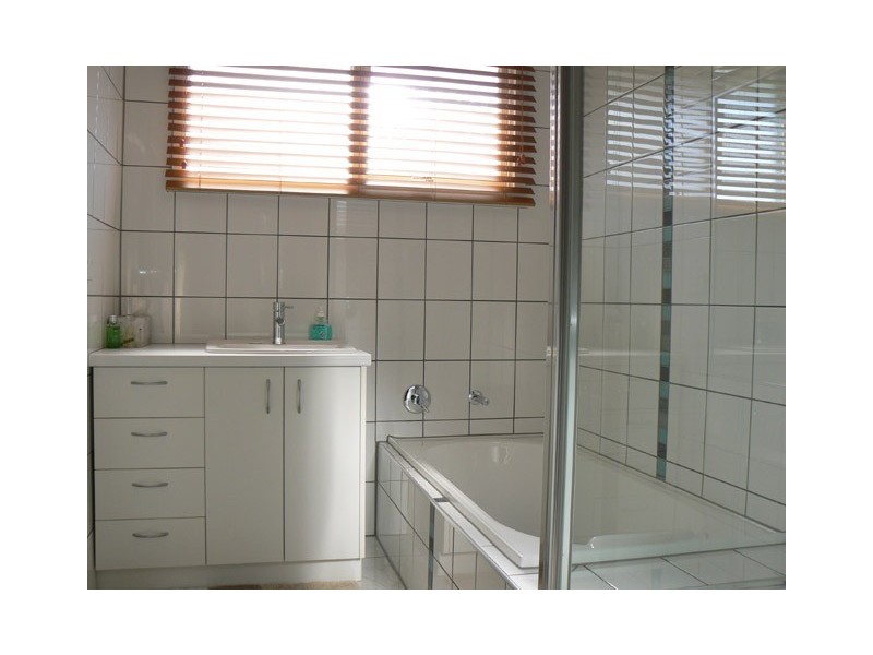 1 Greenway Court, Devonport TAS 7310