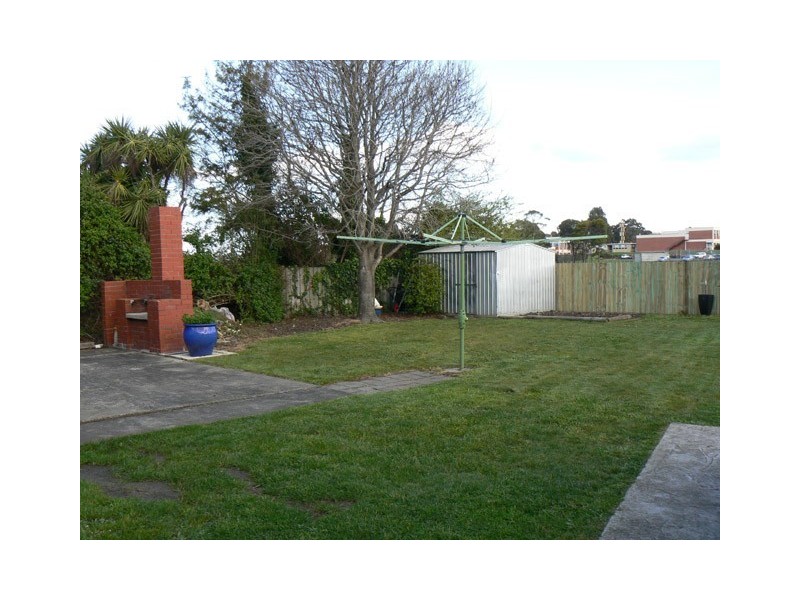 1 Greenway Court, Devonport TAS 7310