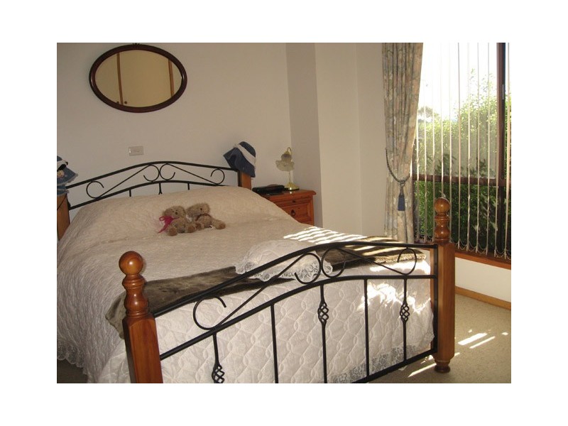 5 Surrey Street, Devonport TAS 7310