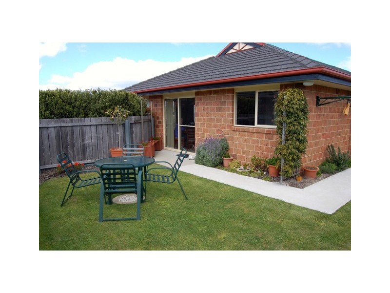 1/26 Broadwater Court, Shearwater TAS 7307