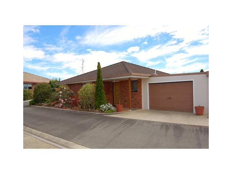 11/1 Seahaven Crescent, Shearwater TAS 7307