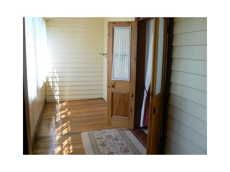 94 Wenvoe St, Devonport TAS 7310