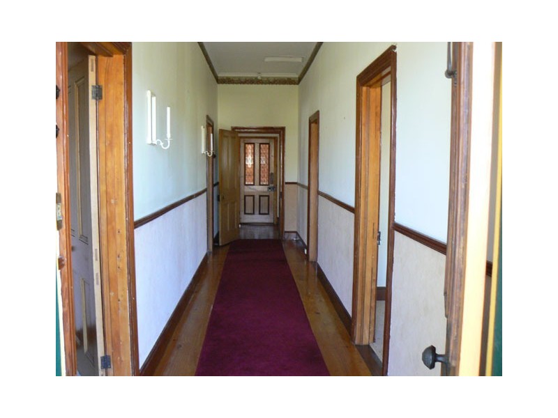 94 Wenvoe St, Devonport TAS 7310