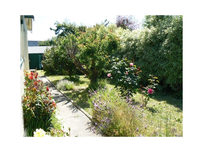 94 Wenvoe St, Devonport TAS 7310