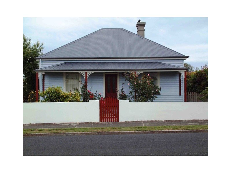20 Sumberg Street, Devonport TAS 7310