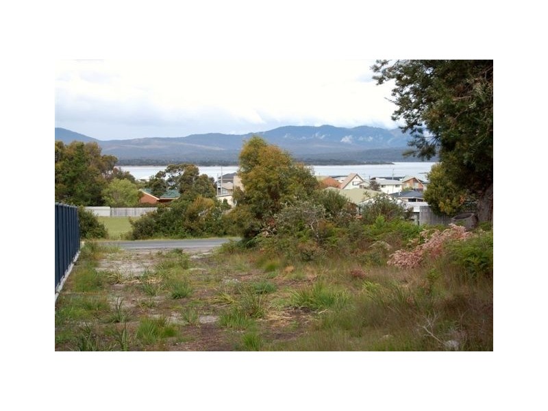 9 Broadwater Court, Shearwater TAS 7307