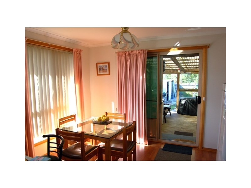 2 Colin Court, Shearwater TAS 7307