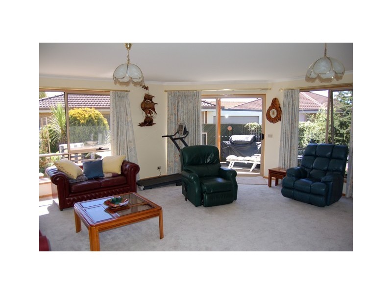 12/1 Seahaven Crescent, Shearwater TAS 7307