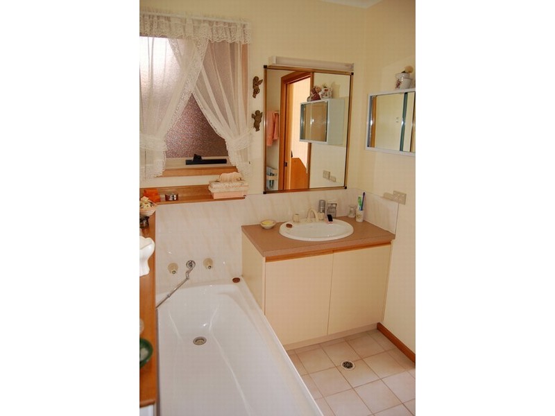 12/1 Seahaven Crescent, Shearwater TAS 7307