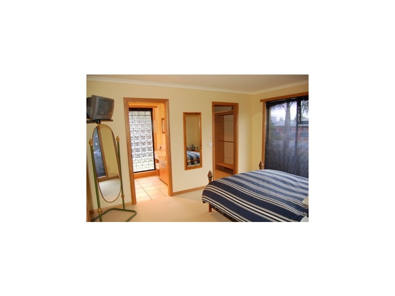 90 Joyce Street, Hawley Beach TAS 7307