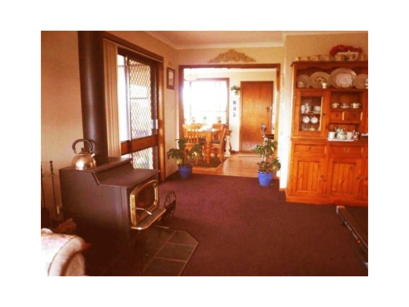 61 Upper Maud Street, Ulverstone TAS 7315