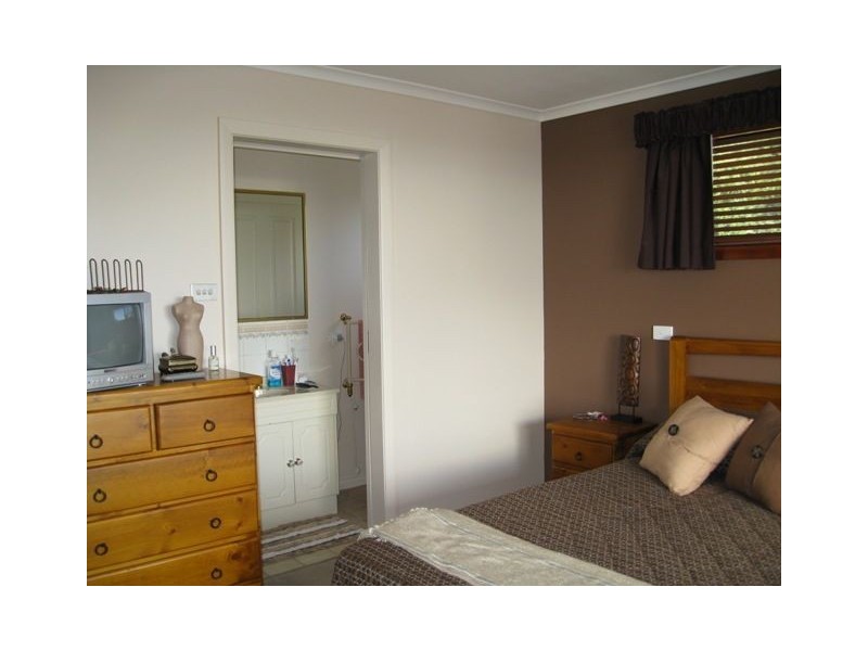 4 Merinda Drive, Ulverstone TAS 7315