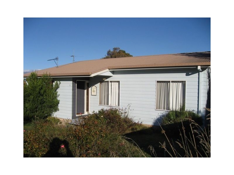9 Dumbleton Street, Hawley Beach TAS 7307