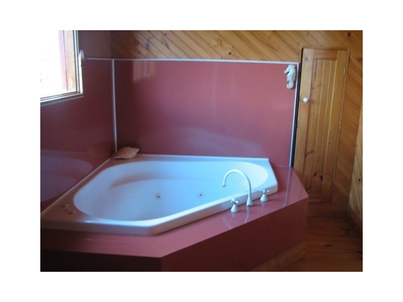 27 Hawley Esplanade, Hawley Beach TAS 7307