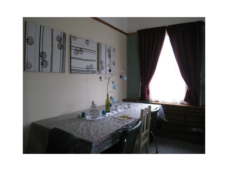 36 King Edward Street, Penguin TAS 7316