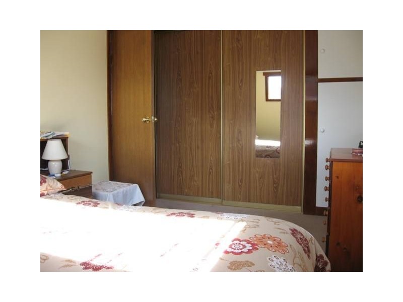 Squeaking Point TAS 7307