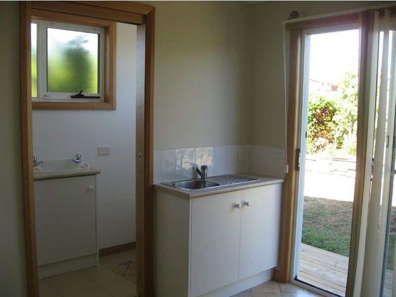 7 Raymond Avenue, Devonport TAS 7310