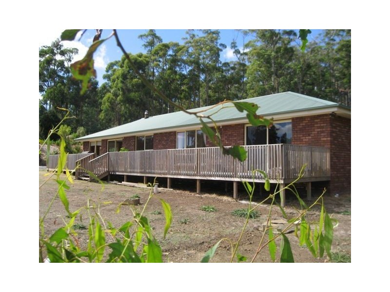 59 Neilsens Road, Devonport TAS 7310