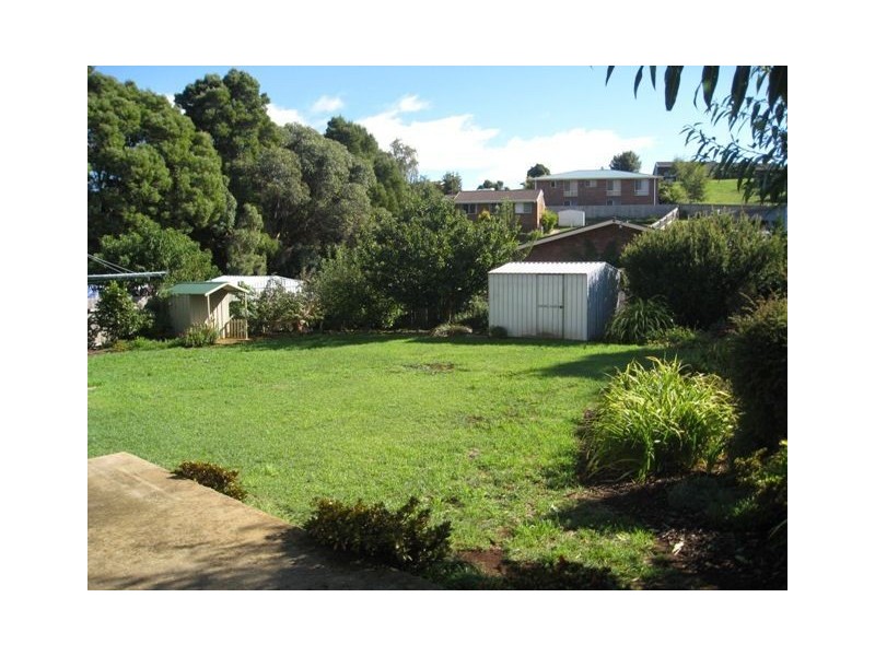 29 South Road, Penguin TAS 7316