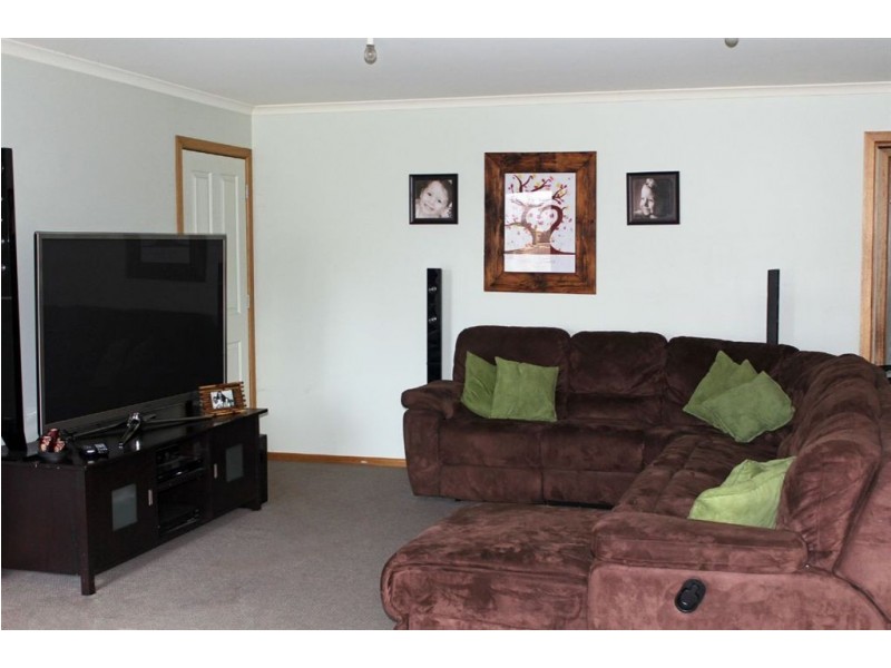 1/2 Dana Drive, Devonport TAS 7310