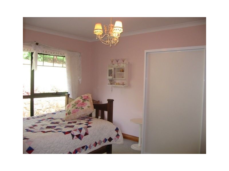 6 Shauren Drive, Gawler TAS 7315
