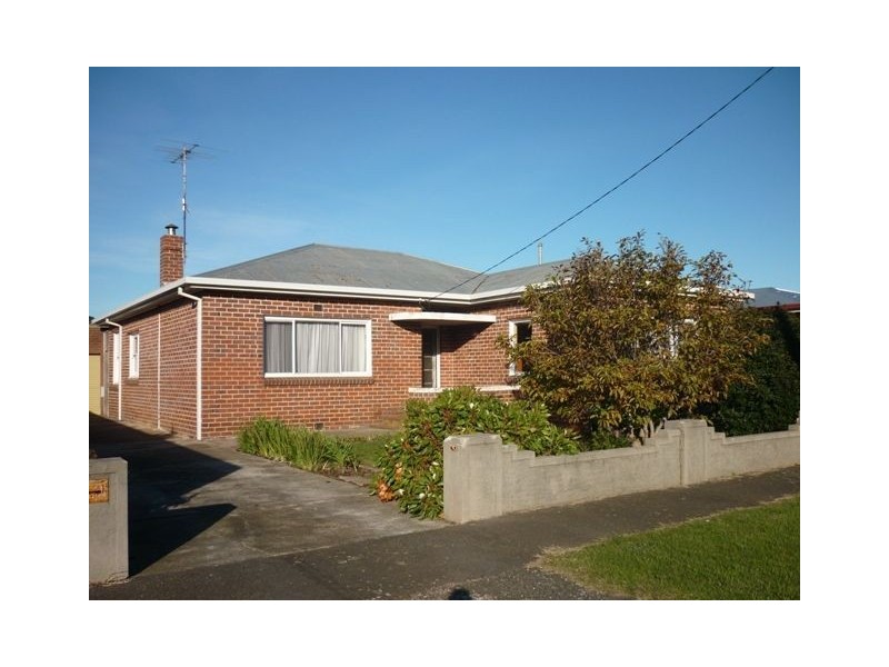18 Queen Street, Ulverstone TAS 7315