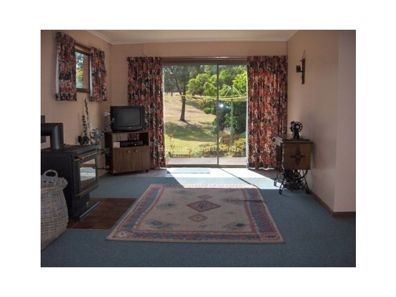 25 Coomera Crescent, Devonport TAS 7310