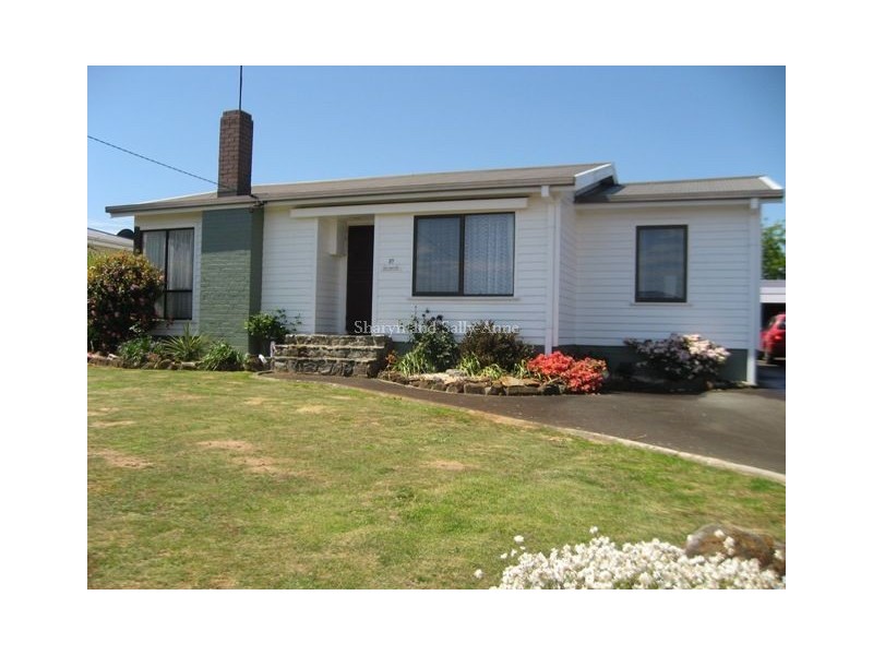 37 Raymond Avenue, Devonport TAS 7310